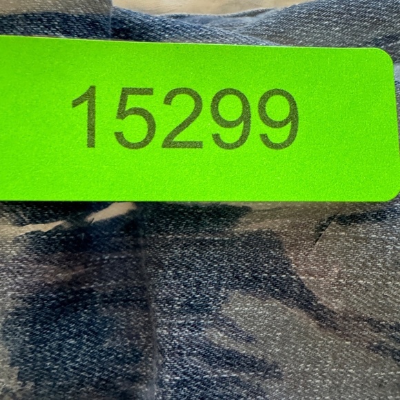 Buffalo Jeans Women's Mid-Rise SAMUELLA‎ Bermuda Jean Shorts Size 14 Beach - Picture 16 of 16